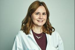 Retrato de la Doctora Morena Sallabanda